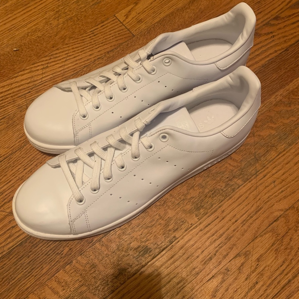 BRAND NEW white/white Stan Smith Originals